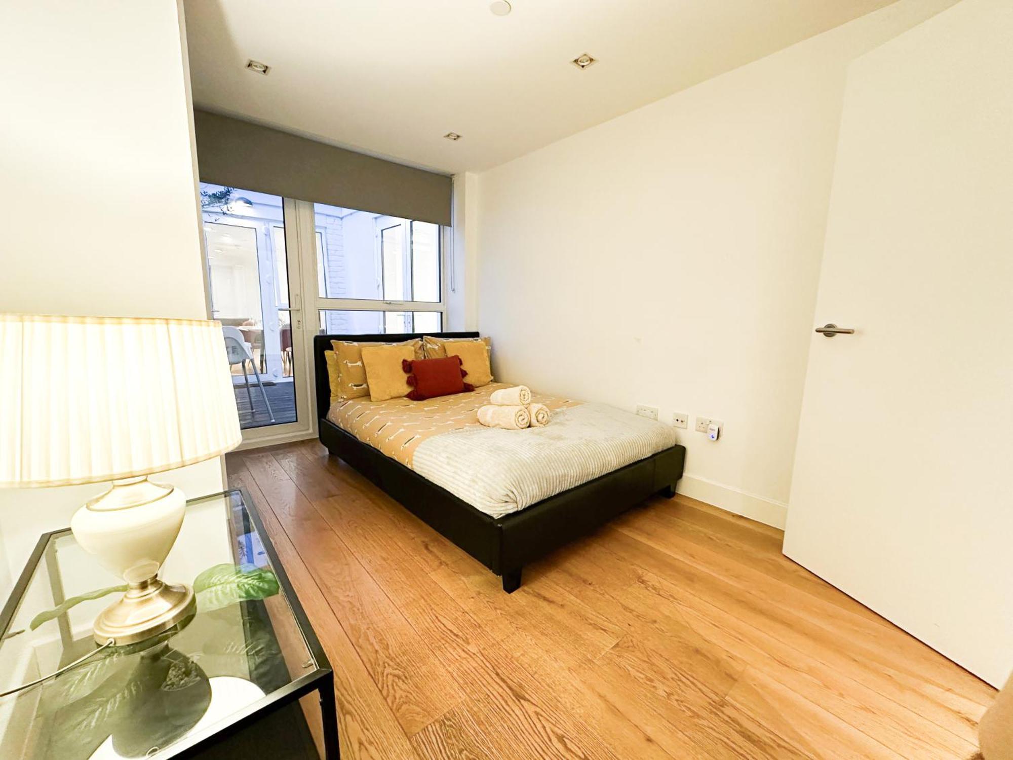 Chic 3 Bedroom Flat With Private Terrace In Holloway Near Finsbury Park Londra Exterior foto